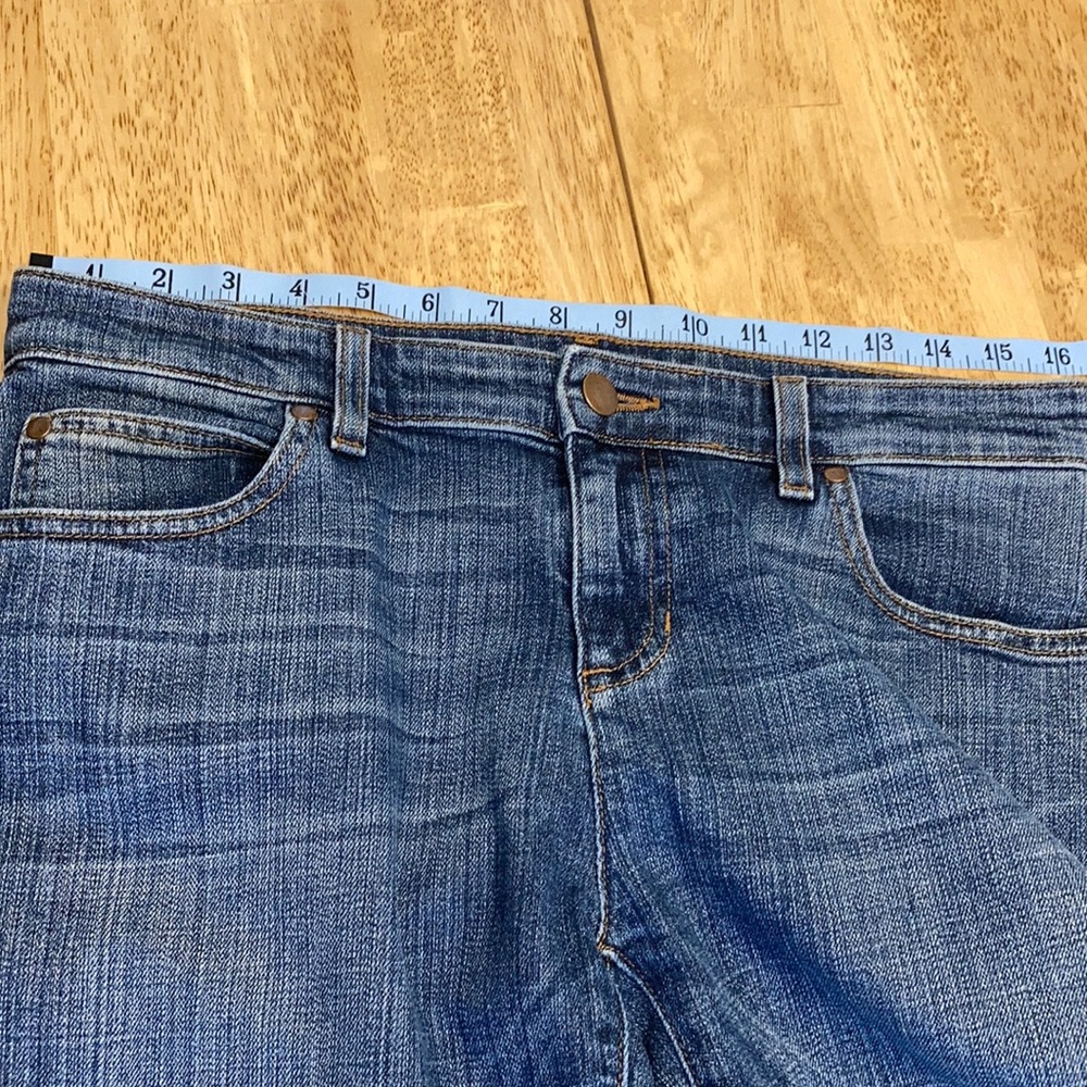 Lovely Eileen Fisher stretch straight leg jeans - Picture 9 of 12